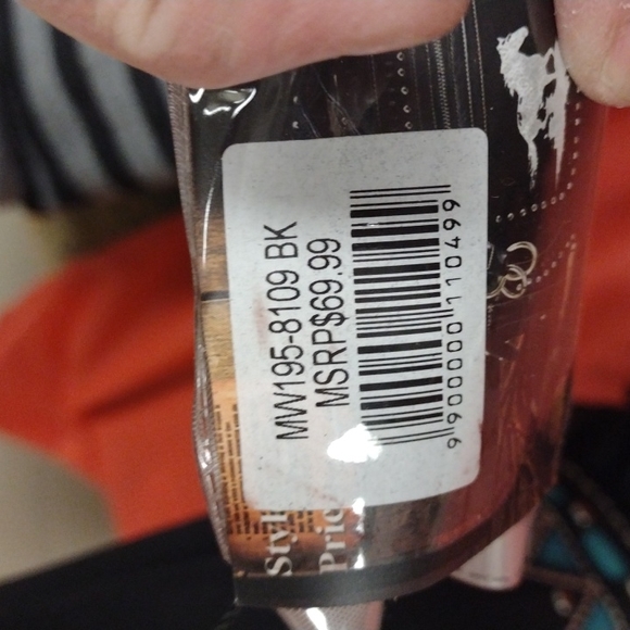 NWT Montana West Drawstring Fringe Hobo shoulder bag - Picture 7 of 7